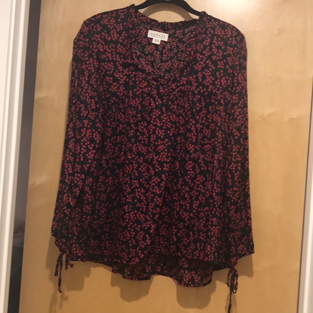 Velvet by Graham & Spencer long-sleeve blouse